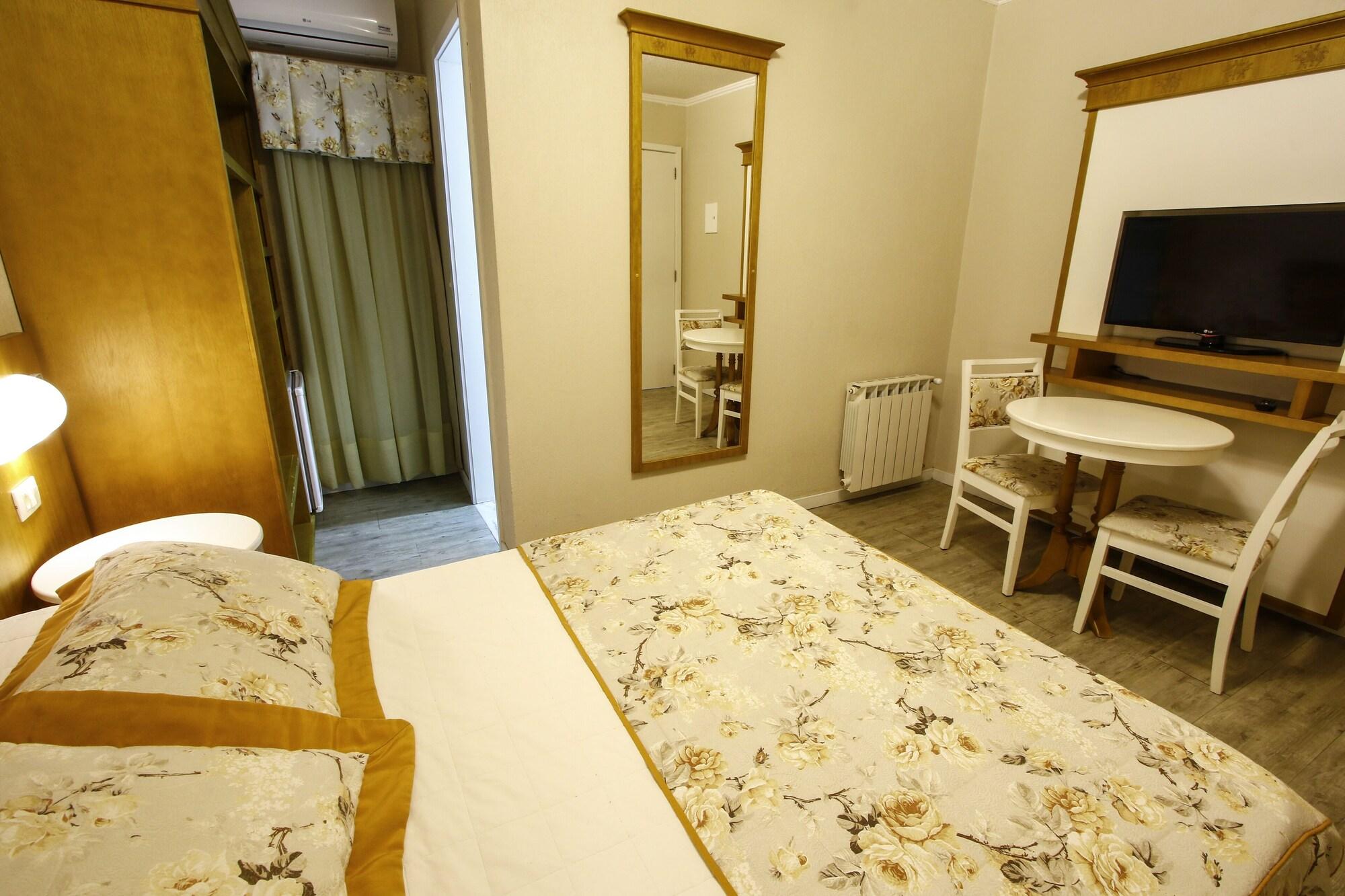 Life Hotel Infinity Gramado Esterno foto