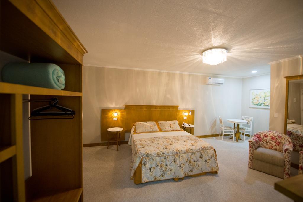 Life Hotel Infinity Gramado Esterno foto